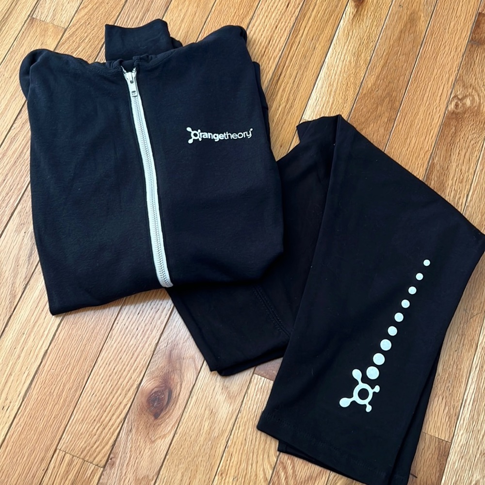 OTF Hoodie Zipper up & Capris Set